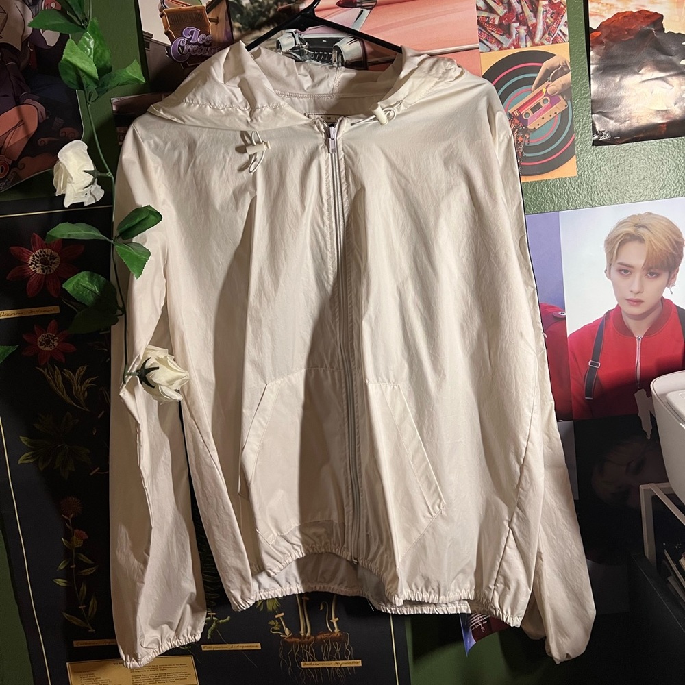 Nice silk jacket in off white